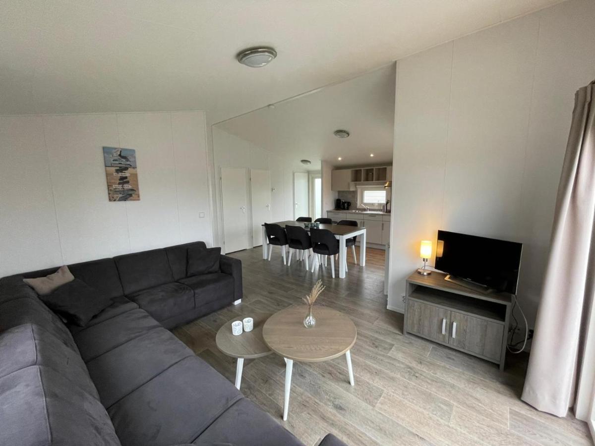 Op Gezellige Familiecamping Bij Zee * Kamperland